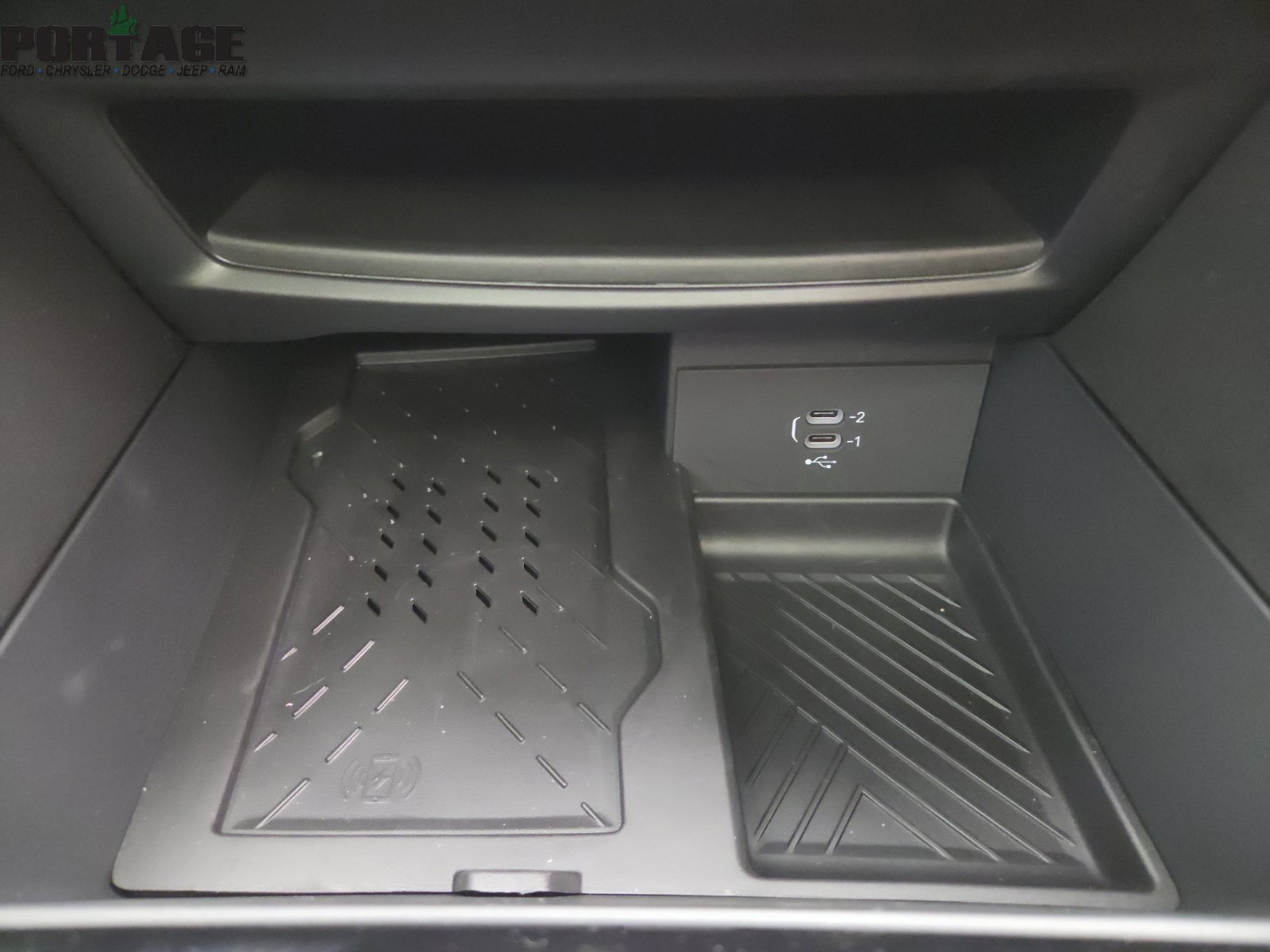 New 2027 Chrysler Pacifica Limited AWD/4WD image 57