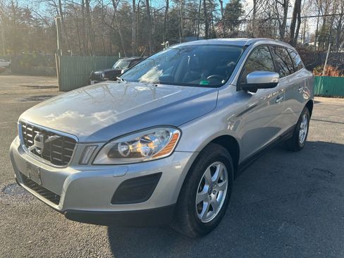 Used 2012 Volvo XC60 3.2 image 1