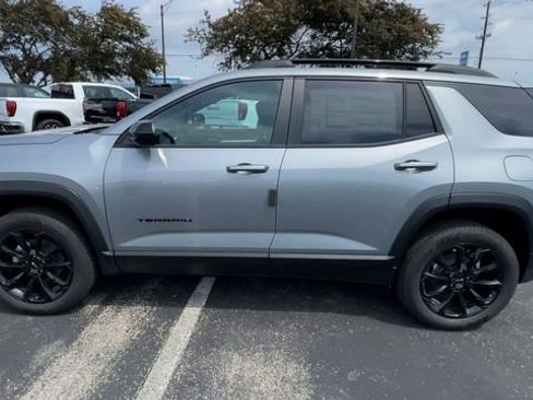 New 2026 GMC Terrain Elevation w/ Black Edition FWD image 7