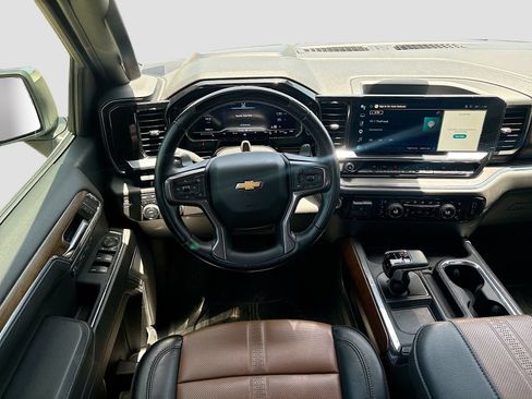 Used 2024 Chevrolet Silverado 1500 High Country AWD/4WD image 23