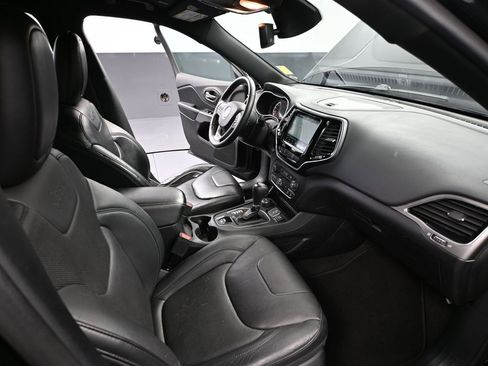 Used 2020 Jeep Cherokee High Altitude image 50