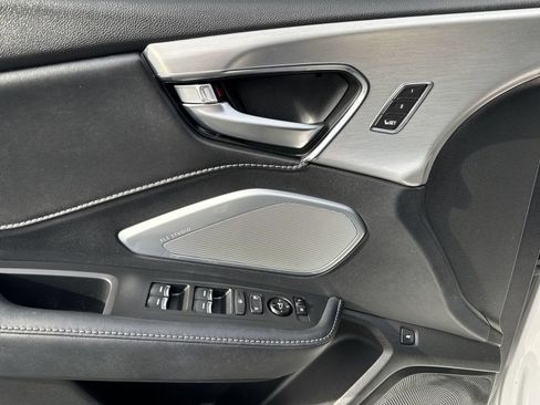 Used 2024 Acura RDX SH-AWD w/ Technology Package image 13