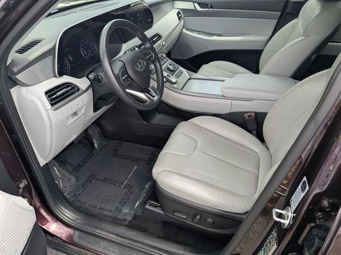 Used 2020 Hyundai Palisade SEL w/ Premium Package FWD image 9