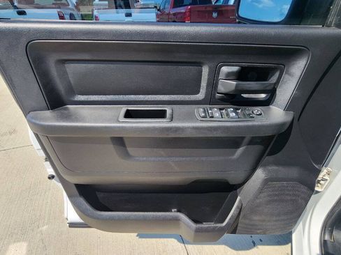 Used 2014 RAM 1500 Express AWD/4WD image 11