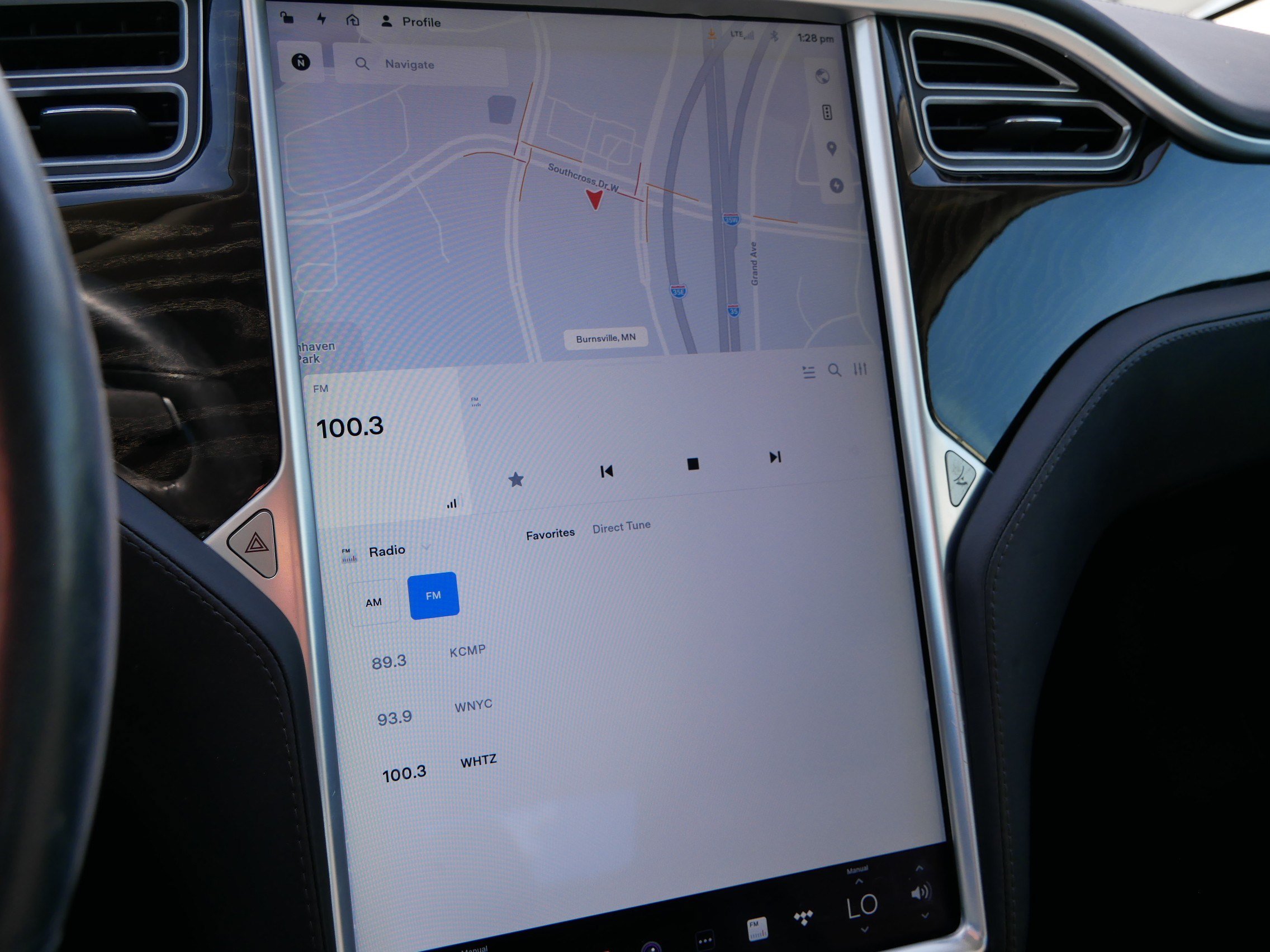 Used 2016 Tesla Model S AWD image 21
