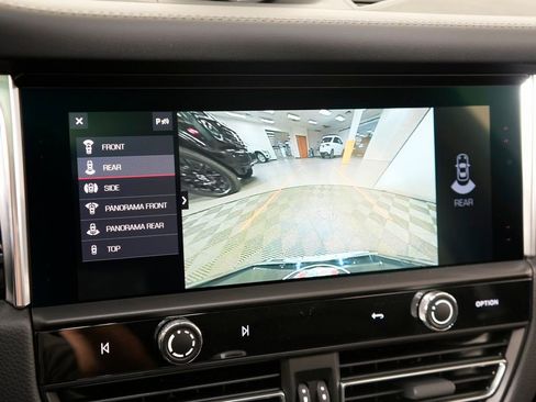 New 2026 Porsche Macan S image 29