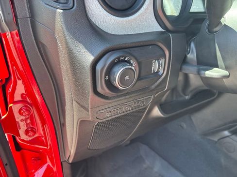 Used 2024 Jeep Wrangler Sport AWD/4WD image 6