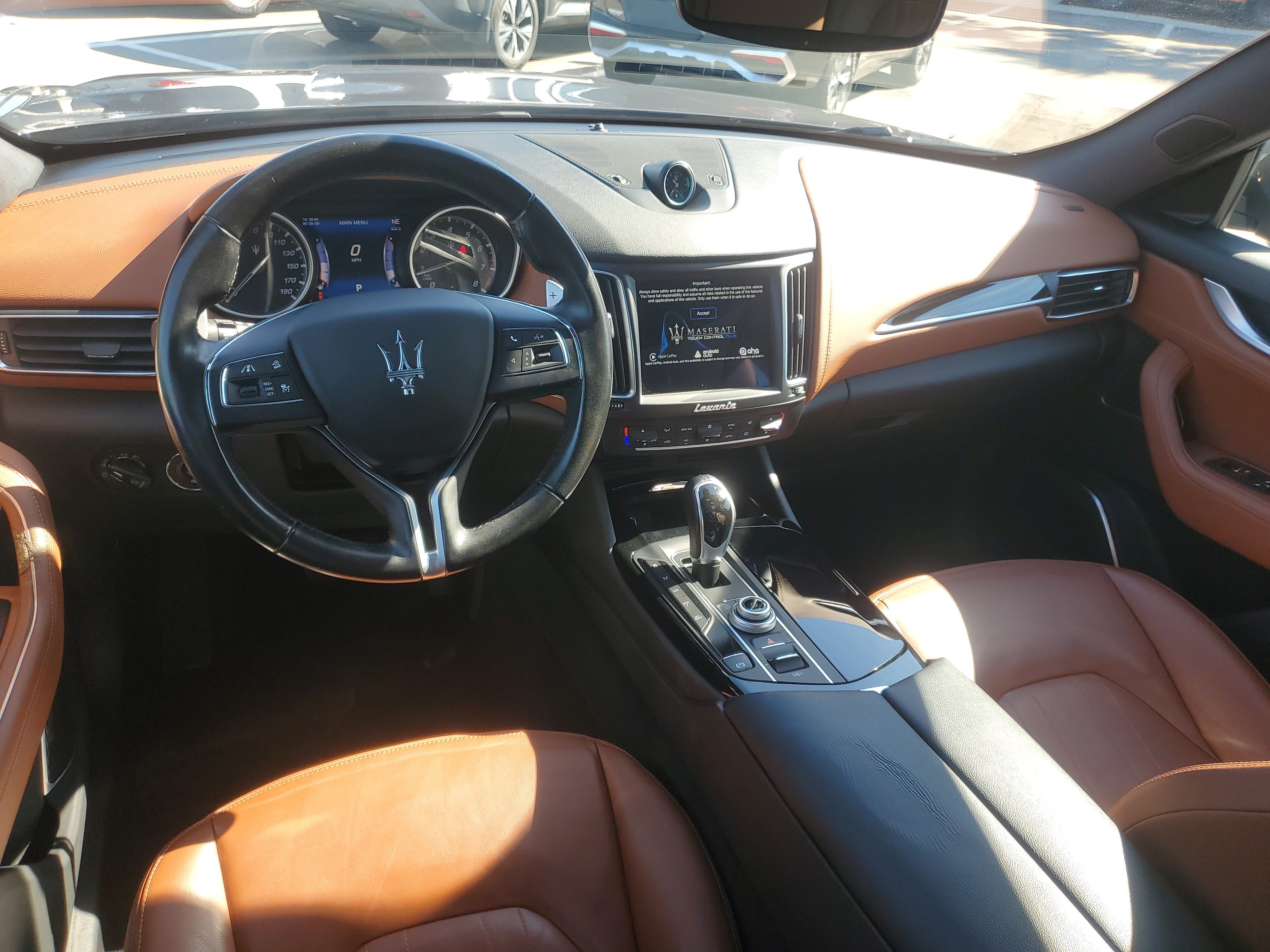 Used 2017 Maserati Levante S AWD/4WD image 10