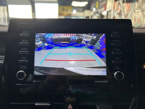 Used 2023 Toyota Camry SE image 21