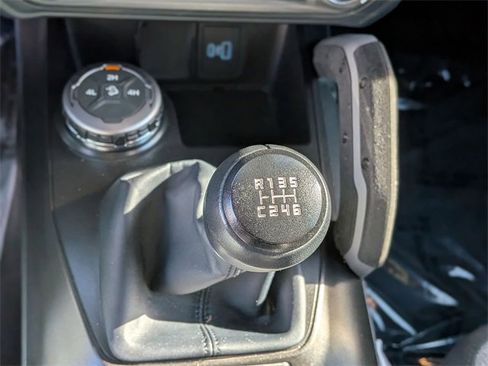 Used 2021 Ford Bronco Big Bend image 24