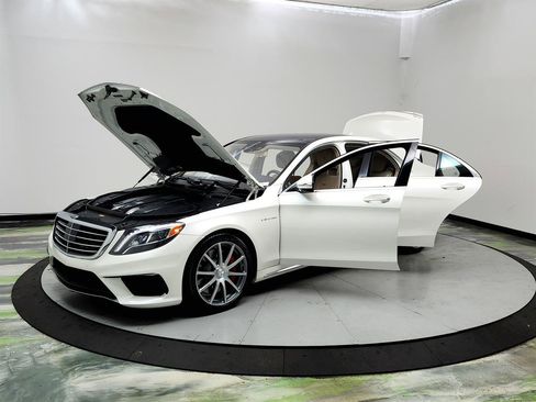Used 2014 Mercedes-Benz S 63 AMG 4MATIC Sedan image 9