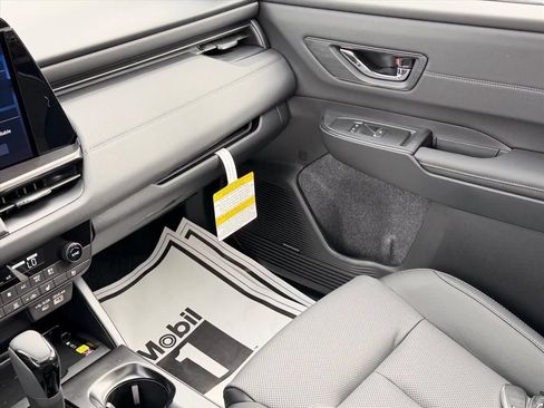New 2026 Subaru Outback Touring XT AWD/4WD image 11