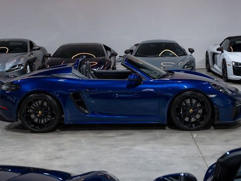 Used 2020 Porsche 718 Boxster Spyder RWD image 8