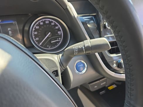 Used 2023 Toyota Camry SE w/ Audio Upgrade Package image 26