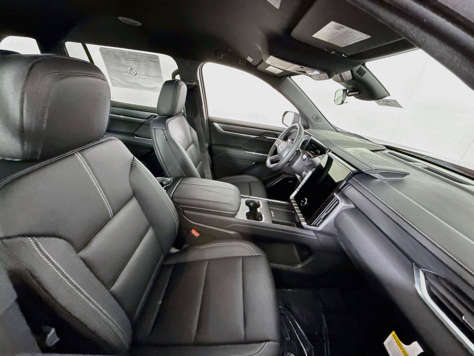 New 2027 GMC Acadia Elevation w/ Elevation Premium Package AWD/4WD image 23