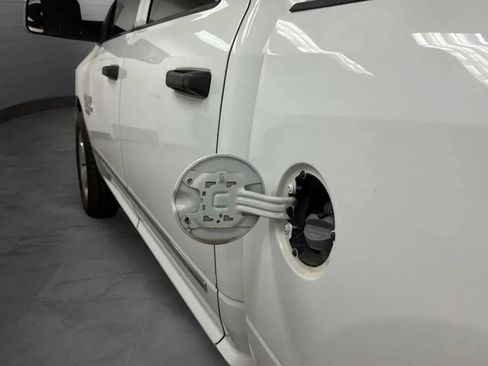 Used 2022 RAM 1500 Tradesman w/ Tradesman SXT Package AWD/4WD image 27