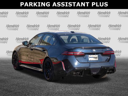 Used 2025 BMW M5 AWD/4WD image 7