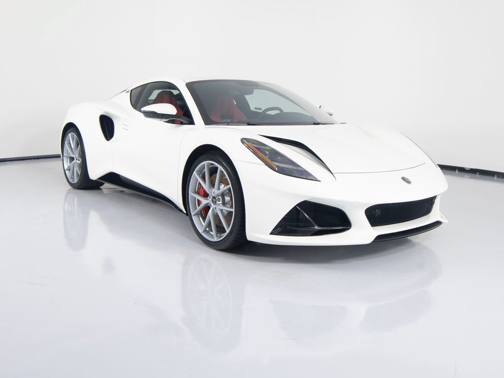 Used 2025 Lotus Emira RWD image 3