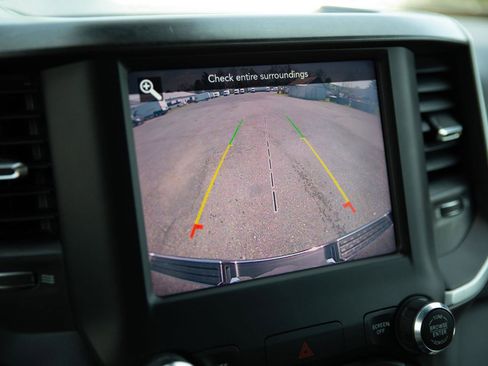 Used 2020 RAM 1500 Big Horn AWD/4WD image 17