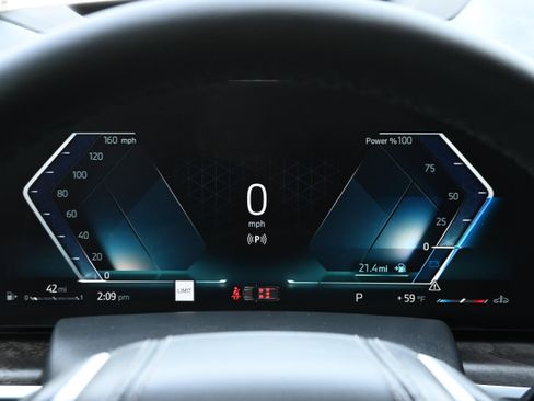 Used 2026 BMW X5 xDrive40i w/ Premium Package image 16