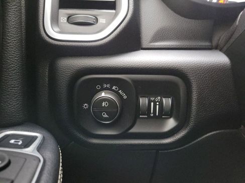 Used 2022 RAM 3500 Laramie image 13