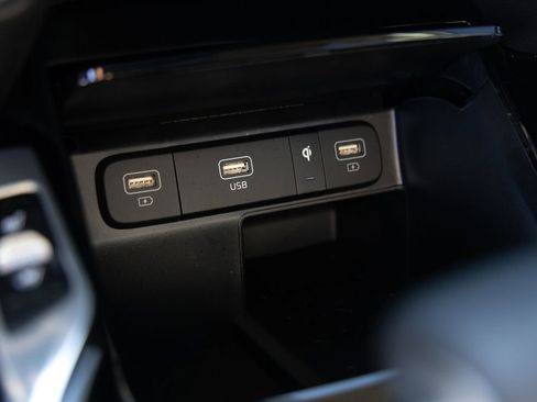 Used 2023 Kia Sorento SX Prestige image 37