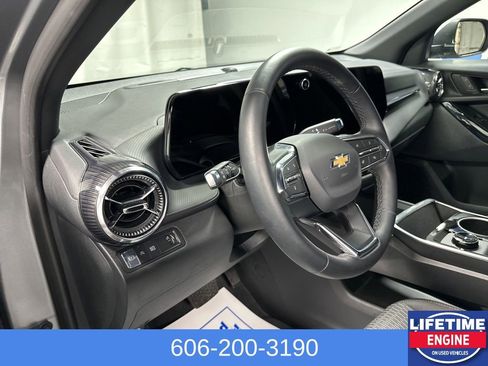 Used 2026 Chevrolet Equinox LT FWD image 18