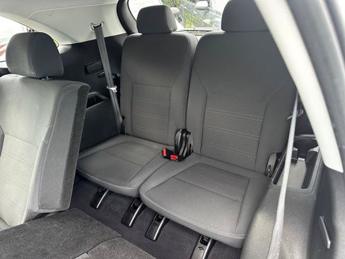 Used 2017 Kia Sorento AWD image 10