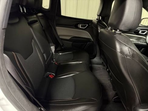 Used 2023 Jeep Compass Limited AWD/4WD image 21
