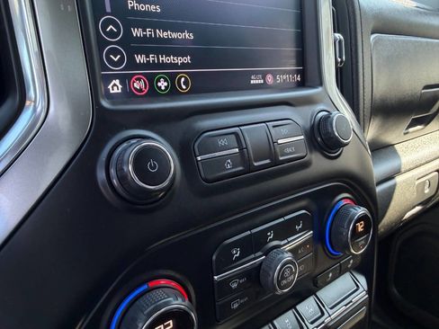 Used 2020 Chevrolet Silverado 1500 LT w/ All-Star Edition AWD/4WD image 38