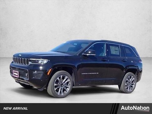 New 2025 Jeep Grand Cherokee Overland w/ Trailer Tow Package image 1