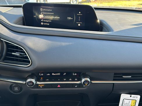 Certified 2025 MAZDA CX-30 AWD 2.5 S w/ Preferred Package image 32