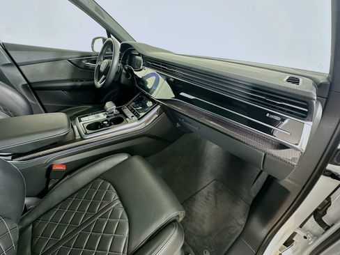 Used 2023 Audi SQ7 Premium Plus w/ Executive Package AWD/4WD image 46