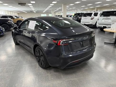Used 2025 Tesla Model 3 RWD image 5