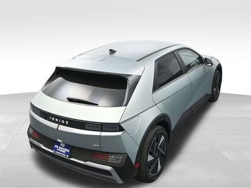 New 2026 Hyundai Ioniq 5 SEL AWD/4WD image 28