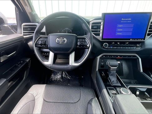 Used 2024 Toyota Tundra Limited AWD/4WD image 6