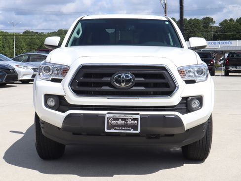 Used 2022 Toyota Tacoma SR5 image 10