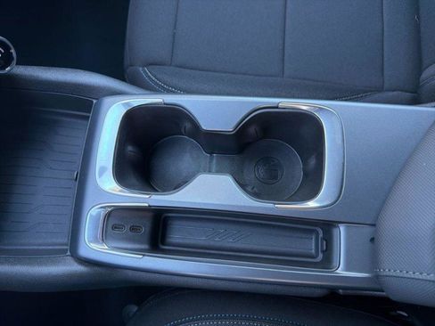 New 2026 Chevrolet Equinox EV LT image 17