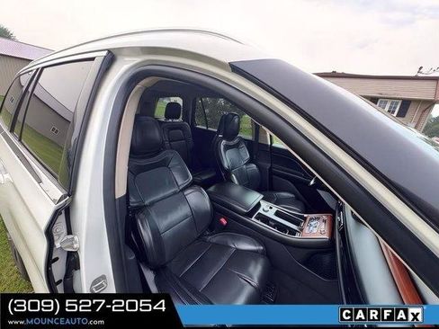 Used 2020 Lincoln Aviator Reserve w/ Equipment Group 202A AWD/4WD image 3