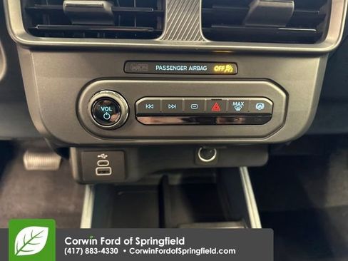 New 2026 Ford Maverick XL image 30