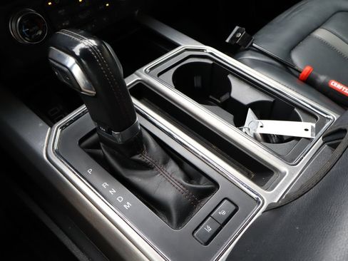 Used 2020 Ford F150 Platinum w/ Equipment Group 701A Luxury RWD image 27