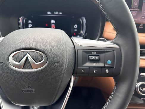 Certified 2025 INFINITI QX60 Sensory w/ Vision Package AWD/4WD image 19