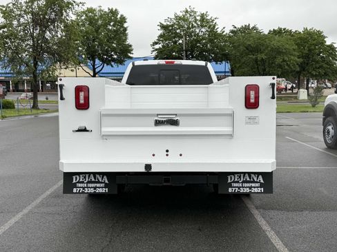 New 2025 Ford F350 XL w/ XL Chrome Package image 3