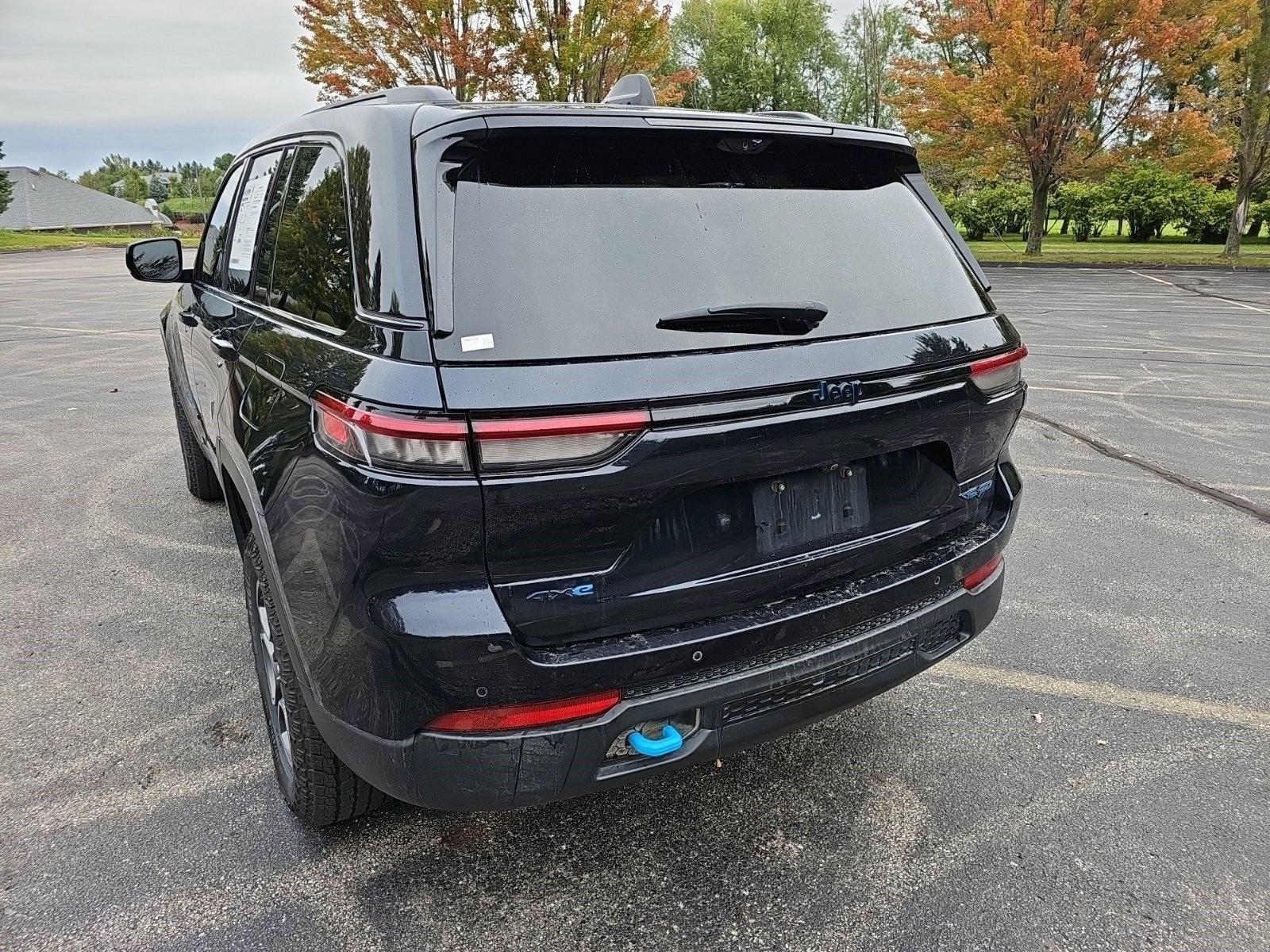 Used 2023 Jeep Grand Cherokee Trailhawk w/ Advanced Protech Group II AWD/4WD image 3