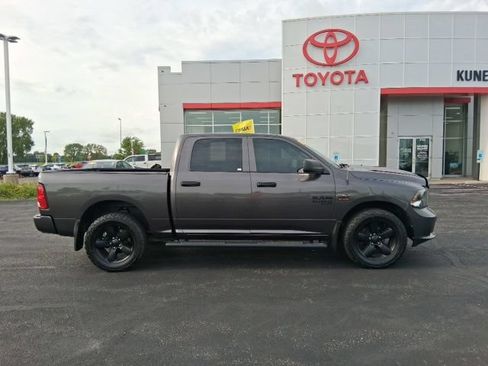 Used 2019 RAM 1500 Express w/ Wheel & Sound Group AWD/4WD image 9
