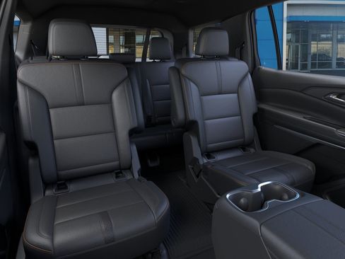 New 2026 Chevrolet Traverse High Country w/ LPO, Floor Liner Package image 18