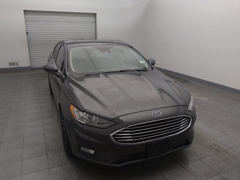 Used 2020 Ford Fusion SE w/ Equipment Group 151A FWD image 14