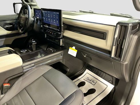 Used 2026 GMC Hummer EV SUV AWD/4WD image 34
