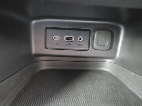 Used 2024 Chevrolet Equinox LT AWD/4WD image 29