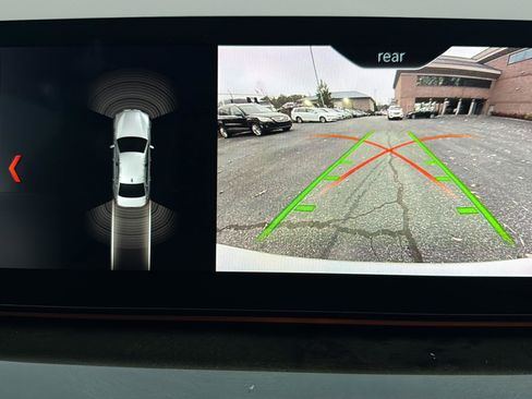 Used 2018 BMW 530i image 26